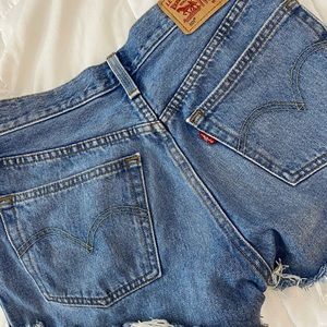 levi’s denim shorts